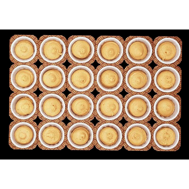 Muffinform, Rektangulær, 50 x 50 x 36 mm, Pergamentpapir, hvid, pakke a 50 stk, På papplade NTS.2